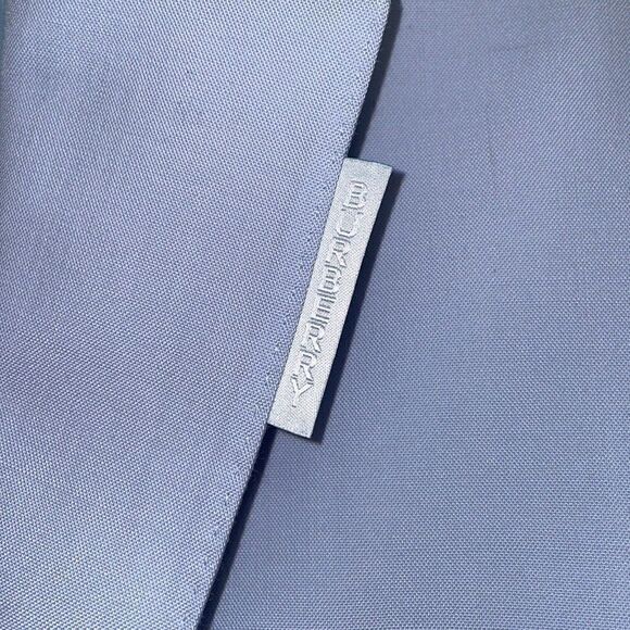 Burberry Women’s Pale Blue Virgin Wool Cut Out Blazer, NWT - Picture 5 of 16